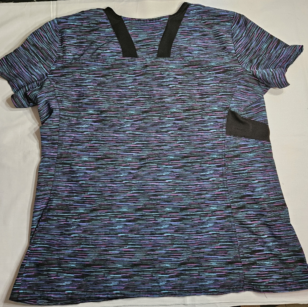 Multi-color scrub top - Picture 4 of 5